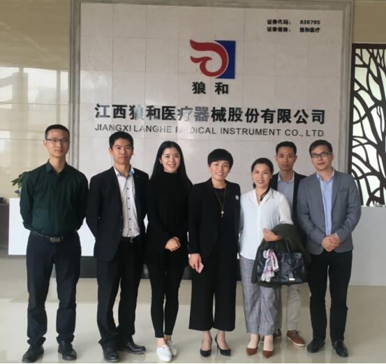 英碩包裝拜訪江西吉安老客戶，一次性包皮吻合器龍頭企業(yè)